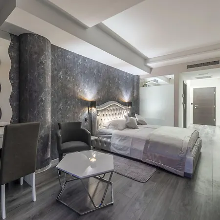 Sea View Luxury Seven Of Nine Gasthof 4*