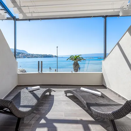 Sea View Luxury Seven Of Nine Gasthof 4*