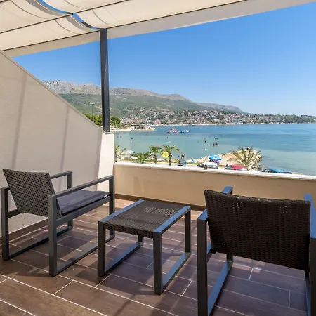 Sea View Luxury Seven Of Nine Гостевой дом