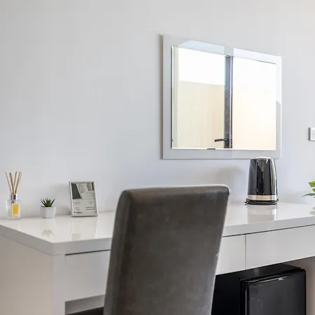 بيت ضيافة Sea View Luxury Seven Of Nine 4*