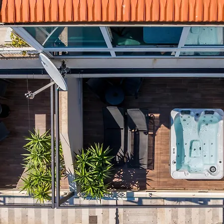 بيت ضيافة Sea View Luxury Seven Of Nine سبليت