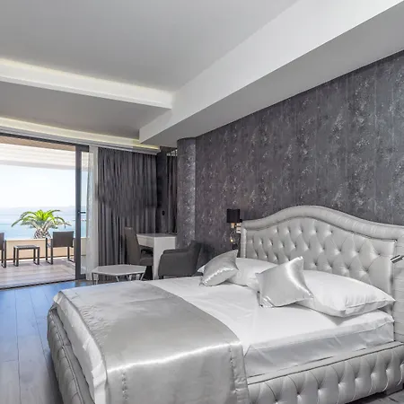 Sea View Luxury Seven Of Nine