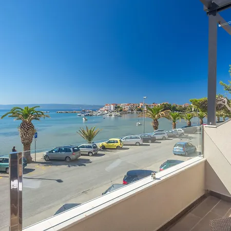 Pensjonat Sea View Luxury Seven Of Nine Split