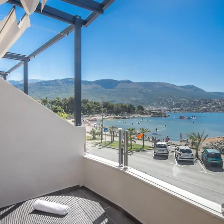 Sea View Luxury Seven Of Nine بيت ضيافة