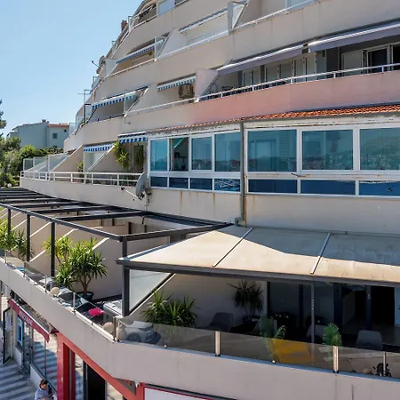 Affittacamere Sea View Luxury Seven Of Nine 4*