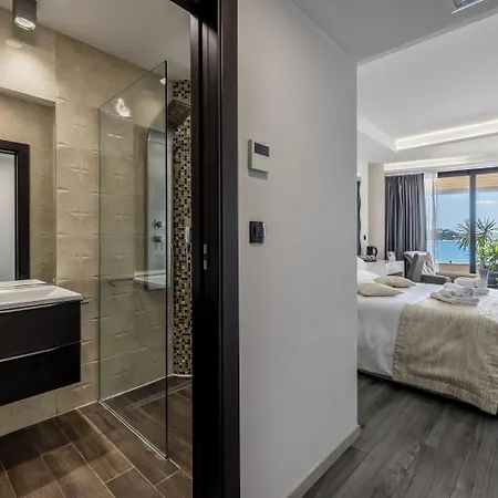 Sea View Luxury Seven Of Nine Guest house