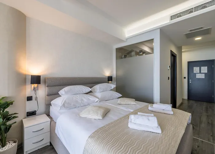 Sea View Luxury Seven Of Nine Guest house Split