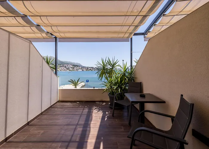 Sea View Luxury Seven Of Nine 4* Split