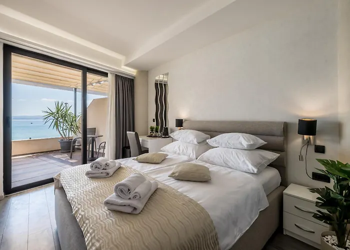 Sea View Luxury Seven Of Nine Guest house