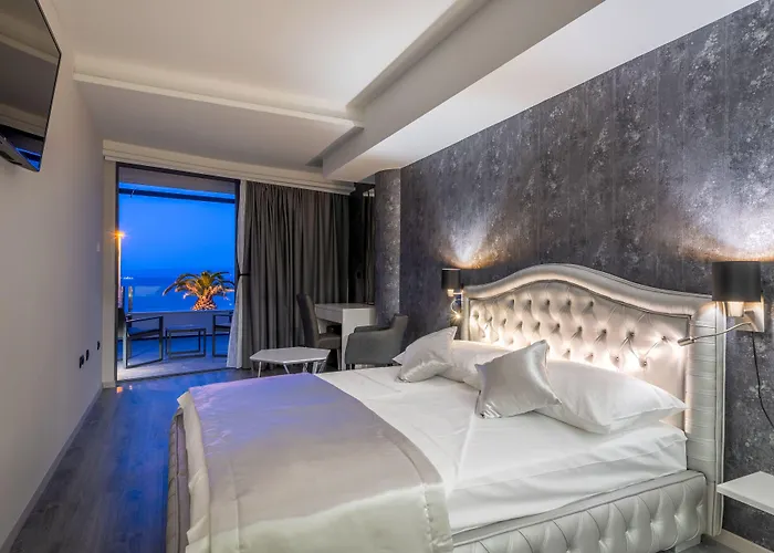 Sea View Luxury Seven Of Nine