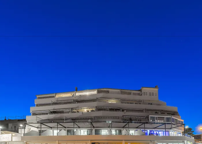 Guest house Sea View Luxury Seven Of Nine Split