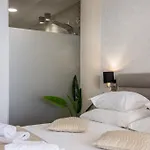 Sea View Luxury Seven Of Nine 4*