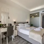 Sea View Luxury Seven Of Nine Affittacamere