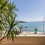 Sea View Luxury Seven Of Nine 4*