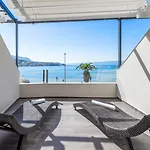 Sea View Luxury Seven Of Nine Affittacamere 4*
