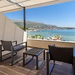 Sea View Luxury Seven Of Nine Affittacamere