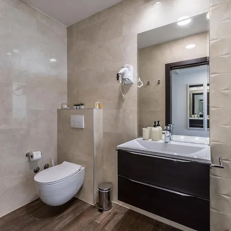 Sea View Luxury Seven Of Nine Guest house 4*