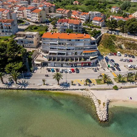 Sea View Luxury Seven Of Nine Guest house