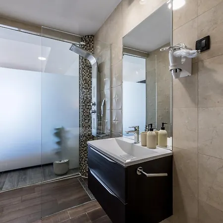 Sea View Luxury Seven Of Nine 4* Split