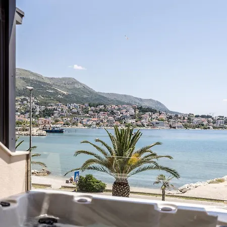 Sea View Luxury Seven Of Nine 4* Σπλιτ